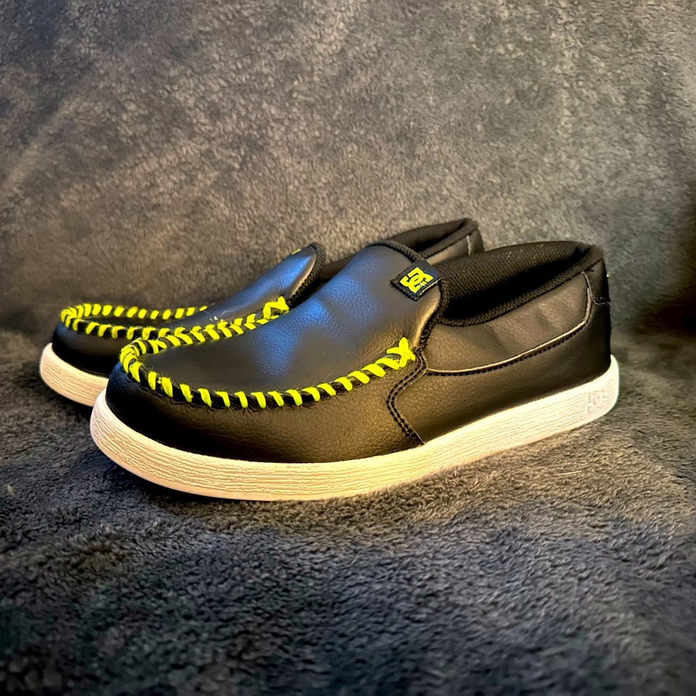 Boys DC Slide-on Shoes size 5.5